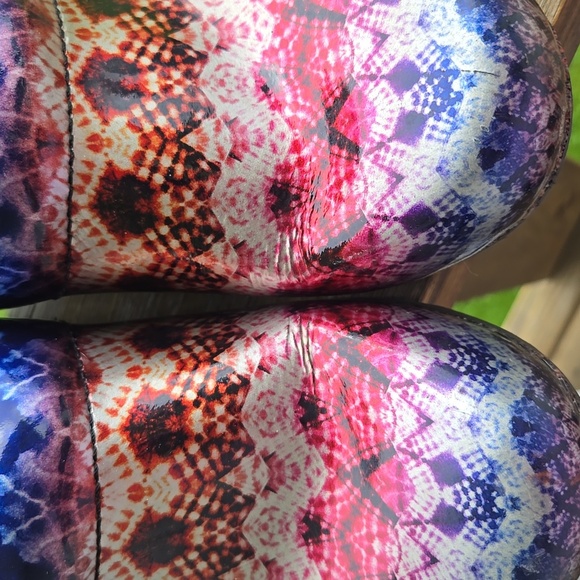 Dansko Womens Nurse Hospital Tie Dyed Colorful Patterned Clogs 39 8.5 To 9 - Picture 3 of 5